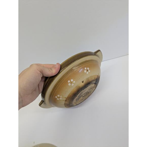 Earthenware cream cooking pot with lid // painted flowers - Picture 4 of 8